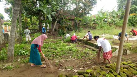 Kerjabakti Warga Rt.03 Di Dusun Krapyak Wetan