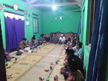 Arisan jumat kliwon di soronanggan