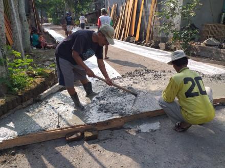 Cor blok Pedukuhan Nglorong