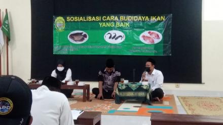Lurah Menghadiri Sosialisasi Budidaya Ikan