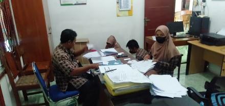 Proses pembuatan undangan penerima BPNT dan Subsidi Minyak Goreng