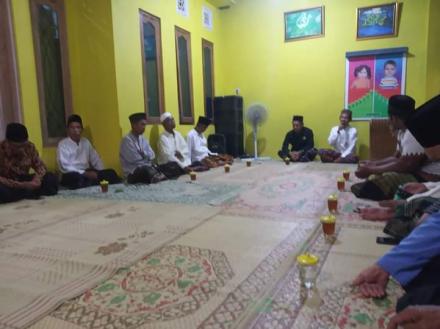 Pengajian Halal Bihalal Ranting NU di Dusun Nglembu