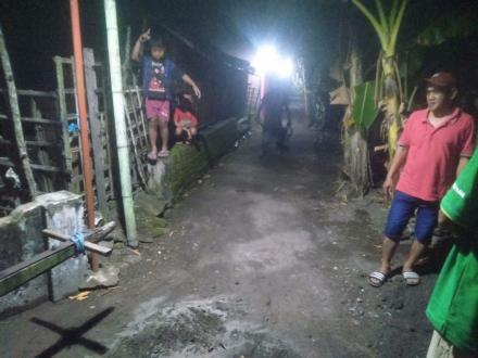 Pemasangan Paving Dusun Soronanggan RT 03