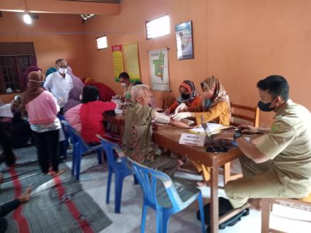 Scrining Kesehatan di Dusun Nglorong
