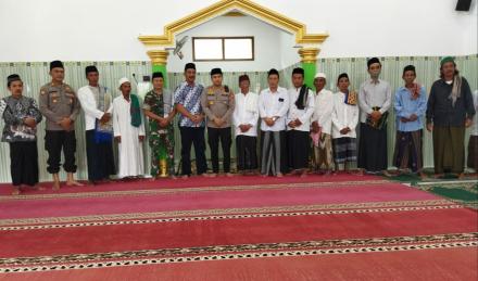 Safari Jumat diMasjid Miftahul Ibad Panjang