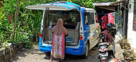 Mobil Pajak Keliling di Dusun Watu