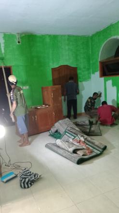 Pengecatan Dinding Mushola Kalurahan
