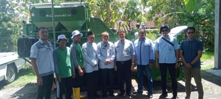 Bantuan Mesin Panen Padi