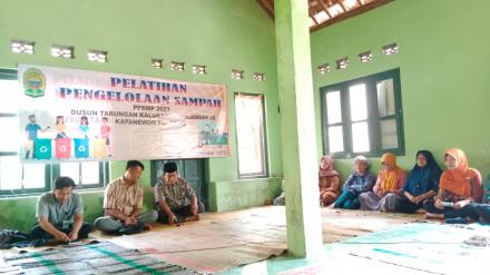 Pelatihan Pengelolaan Sampah