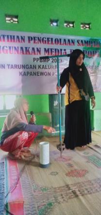 Pengelolaan Sampah dengan Biopori