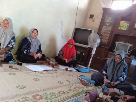 Peretemuan kader PPKBD dan Sub PPKBD kring Krapyak