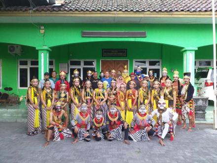 Pentas Seni Reog Wayang Orang Ingas Muda Perkasa