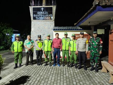 Pam Di Gereja Santo Lukas Tambran