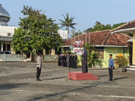 Upacara Hari Pendidikan  Nasional