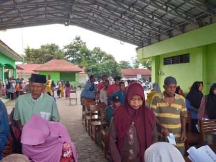Penyaluran Bantuan Beras Bulog