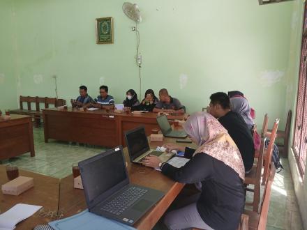Rapat Tindak Lanjut Hasil Evaluasi APBKal 2025.