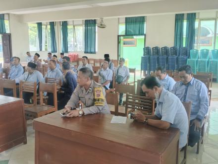 Rapat Koordinasi Persiapan Pengajian dan Mujahadah Padang Jagad memperingati Isro' mi'raj.