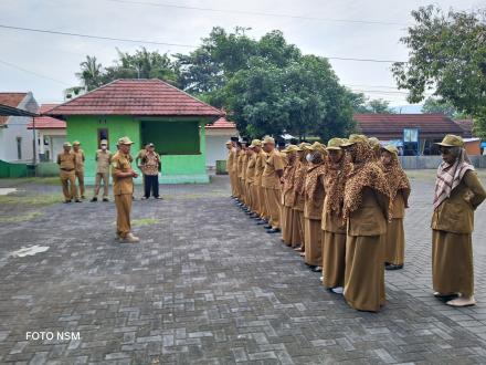 Apel pagi bersama lurah dan perangkat Kalurahan Panjangrejo