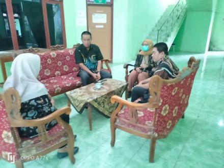 Kunjungan Dinas Lingkungan Hidup ( DLH )