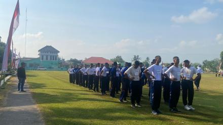 Latihan Paskibra hari ke 2