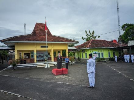 Upacara Peringatan Hari Sumpah Pemuda