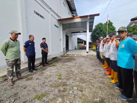 Kegiatan Grebeg Sampah di GOR Kalurahan Panjangrejo