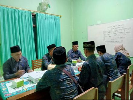 Rapat Koordinasi Pemilihan Lurah (Pilur)